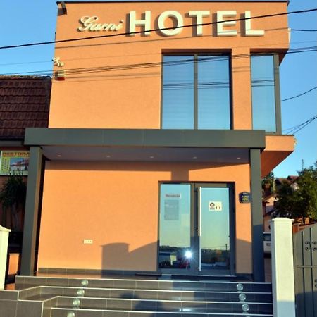 كراغوييفاك Garni Hotel Kaca المظهر الخارجي الصورة
